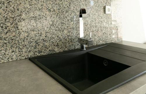 V030 - Port Canigo - Foto 23