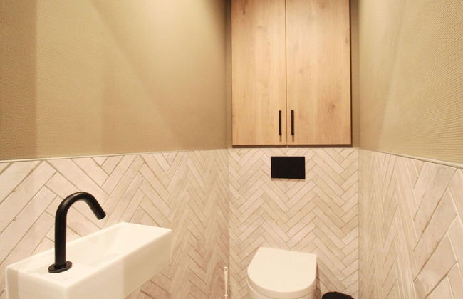 Modern Holiday Home With Decorative Fireplace - Foto 10