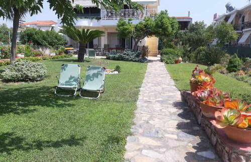 Παραθαλάσσιο διαμέρισμα με κήπο στον Αγιόκαμπο - Foto 1