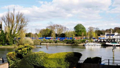 STABLE HOUSE - Near Windsor Castle - Foto 1
