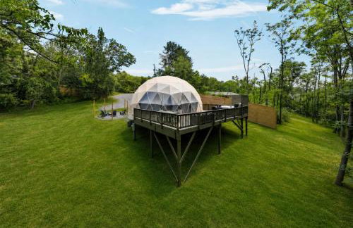 Sky Dome - Romantic Stay, Hot Tub, Wi-Fi, AC & Heat - Photo 47