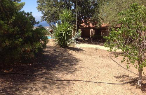 Villa A Scopa à Lumio en Corse avec piscine chauffée, vue mer panoramique, climatisation, jardin arboré de 3000m2, 10 pers, 5 Chb, 4 Sdb - Foto 62
