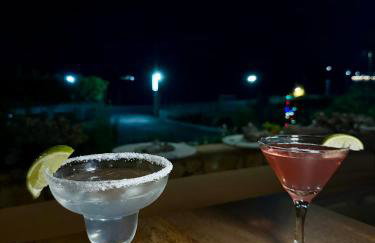 Evita Luxury Apartments - Photo 8