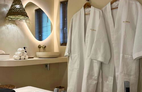 Casa Cinta - Sanctuaire Balinais avec Baignoire Balnéo et Cinéma Privé - Foto 6