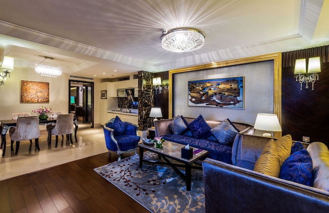 Boudl Heraa - Photo 1