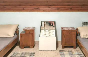 Idyllic House in Kutina with Enclosed Garden - Foto 9