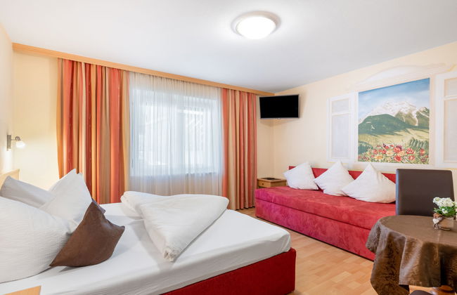 3 bedroom Apartment in Mayrhofen with garden and terrace - Photo 5