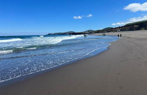 Santa Barbara Beach hotspot - Photo 21