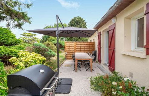 4 Bedroom Stunning Home In Cancale - Foto 1