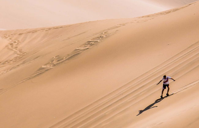 Sandboarding in Cerro Blanco - Foto 2