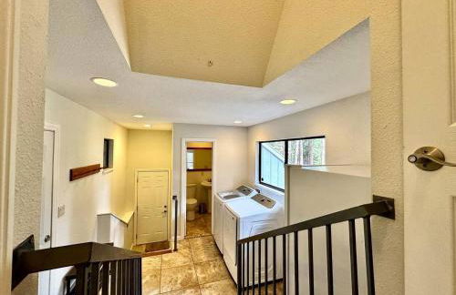 Cabin in the Trees-Game Room - Foto 33