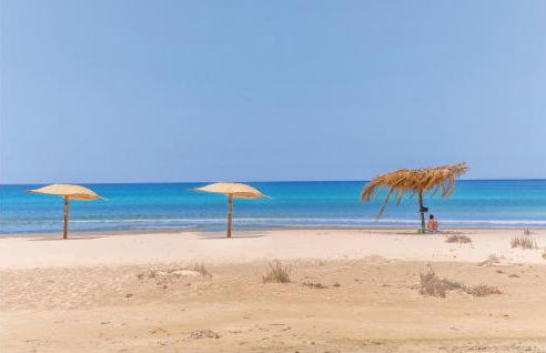 Amazing Apartment In Riola Sardo - Foto 6