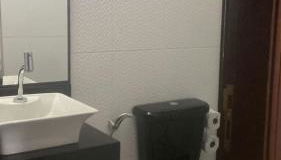 1 suíte cama king, 2 quartos com camas casal, 1 garagem, próx Basílica - Foto 2