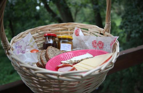 Domek na drzewie w Dolinie Uradu - Foto 10