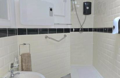 The Mews, Whetstone - Photo 13