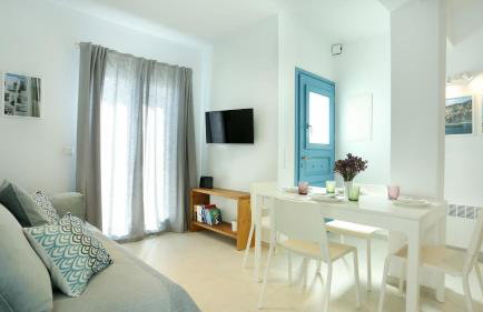 E & I Lefkes Studio Paros - Photo 17