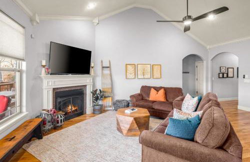 Lake Brittany Escape - Photo 3