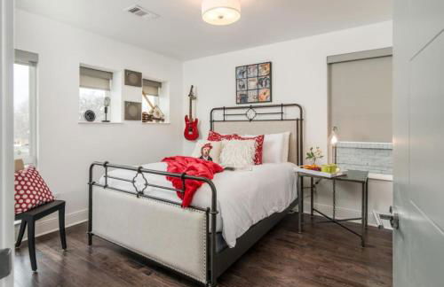 The NEW Nashview Rooftop-Skyline View - Sleeps 12 - Foto 21