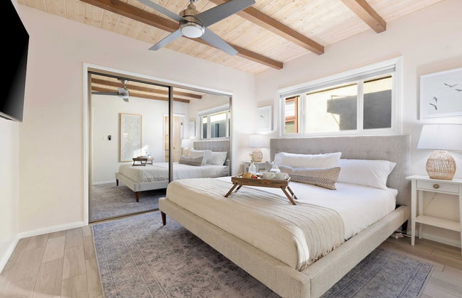 Mission Point 2 by Avantstay Mission Beach Home w/ Large Balcony Steps to Beach! - Photo 17