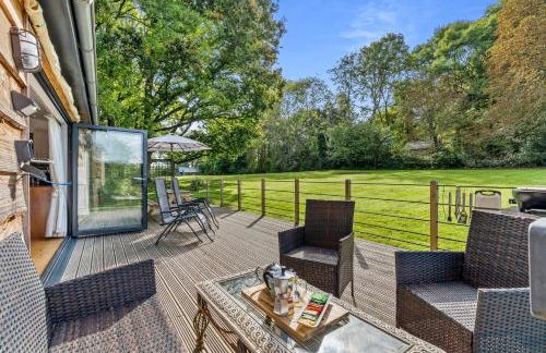 Ivy Cottage Holiday Cabins - Photo 19