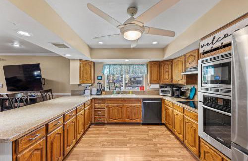 Spacious Desert Getaway! - Photo 18