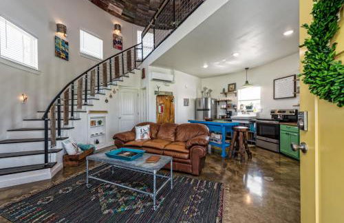 Silo House At Laughing Llama Farm - Foto 17