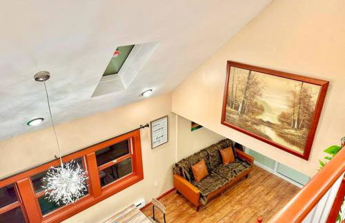 Chic Chalet River Views & Access - Foto 43