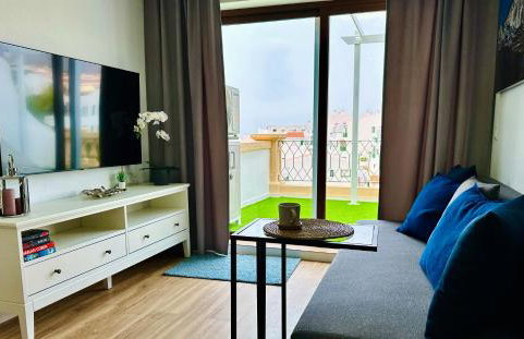 Costa Adeje - Amazing Ocean And Teide View - Fast WiFi, Air Con - Photo 3