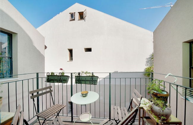 Charming Sunny Haven with Balcony by Sea N Rent - Foto 13