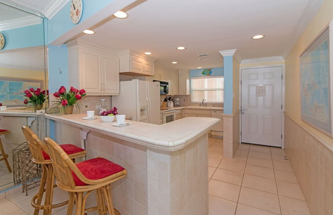 The Colonial Club, Oceanfront Condos - Photo 46