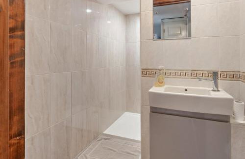 2 Bed in Newport oc-94031 - Photo 9