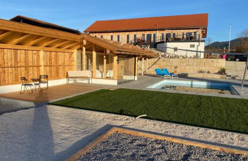 Private Luxury Chalet - Photo 31