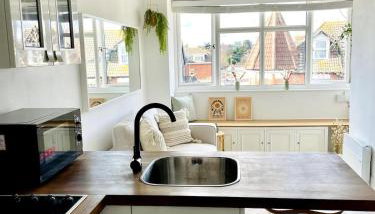 Boho Breeze - 1 bed apartment near the sea - Foto 2, stove