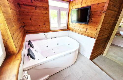 Luxus Romantik Apartment mit Whirlpool und Sauna - Foto 10