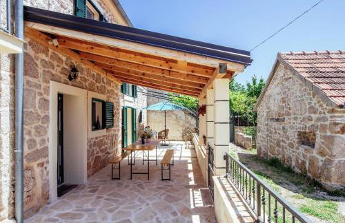 Holiday Home Zaton with Pool near River Canyon - Foto 8