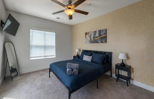 Luxury 2BR Condo Steps from UAB Campus 5a - Photo 14