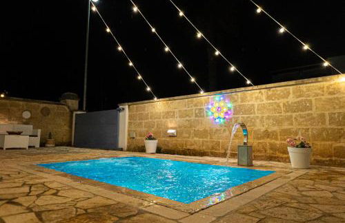 Villa Teresa Elegant & Relaxing Holiday Home with private hydro spa pool - Foto 39