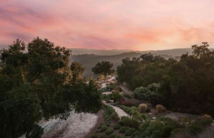 Vineyard Views w Pool Game Room Near Trails Wineries Beginnings Ranch Vineyard by AvantStay - Foto 80