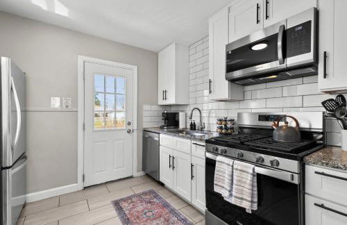 4 Bedroom Bungalow in the - Heart of Metro Detroit - Foto 7