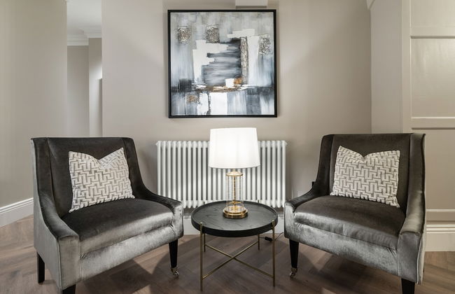 Luxury Georgian City Retreat - Hot Tub - Patio - Photo 26