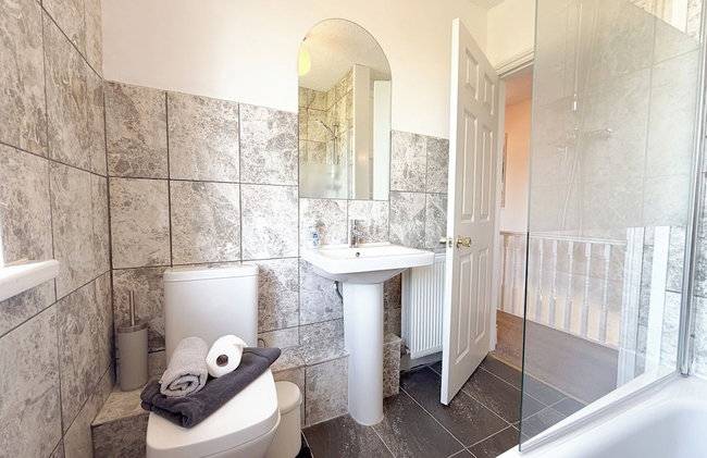 Maytree Cottage - 4 Bedroom Holiday Home - Tenby - Foto 52
