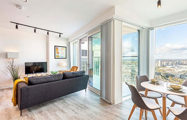 Icon Tower Flat VI - Photo 1