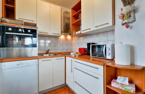 Awesome Home In Jalzabet With Kitchen - Foto 29