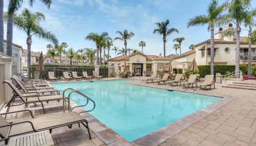 Huntington Beach Condo with Pool Less Than 1 Mi to Pier! - Foto 2