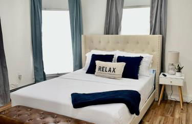 Spacious 4BR home w 2BA, a workspace & king bed! - Foto 46