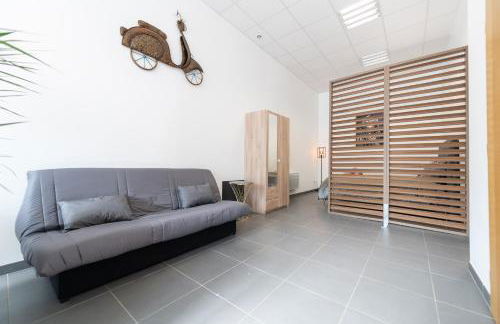 LOFT LA MINE D'OR - Parking gratuit et privé - Wifi - Tout équipé - Machine à laver - Foto 11