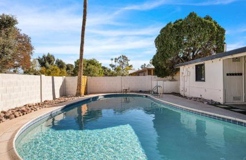 Modern Home with Pool Near ASU & Scottsdale - Foto 21