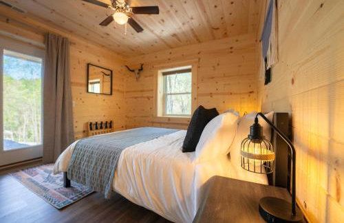 The Wilderness Cabin - Shenandoah Getaway - HotTub, Arcade, RiverAccess - Foto 26