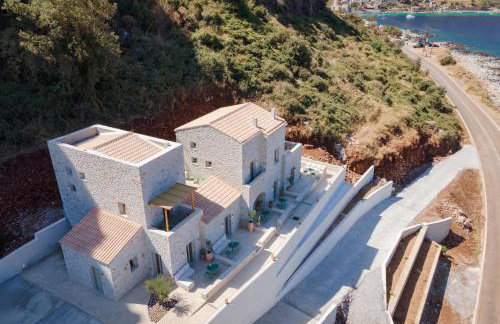Yerma Suites Limeni - Photo 42