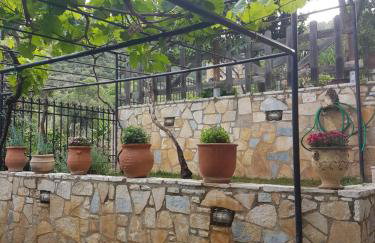 HoneyHouse - Photo 30